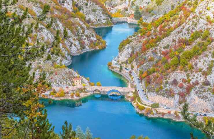 lago cervi